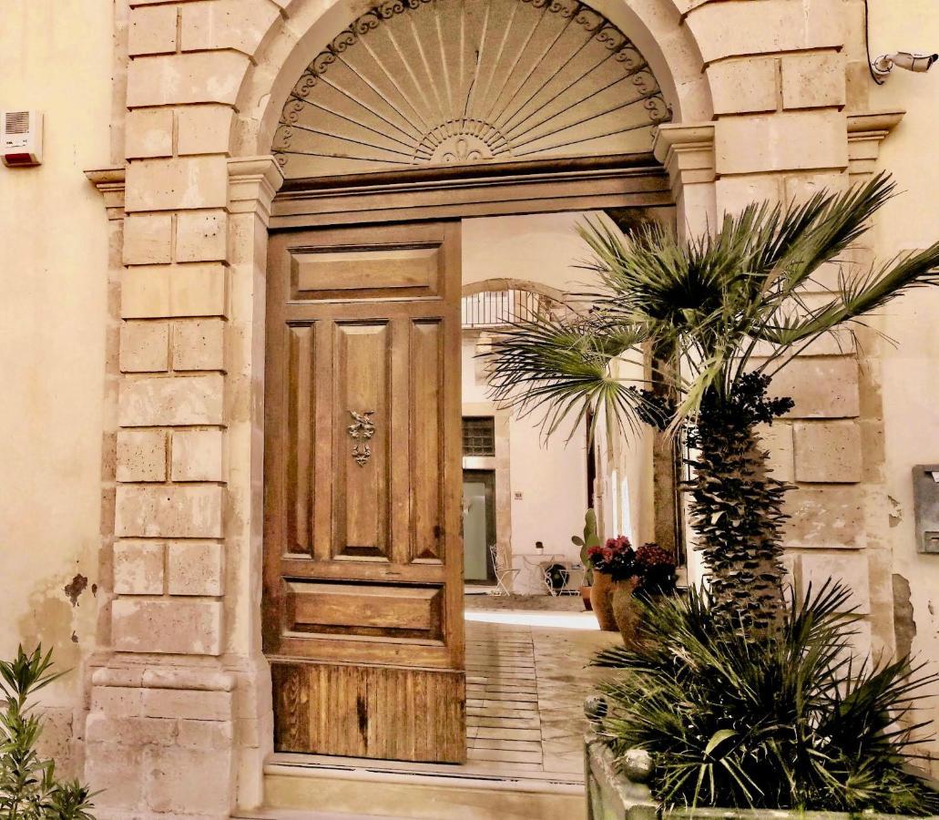 Incantevole Appartamento In Palazzo Storico Ortigia 锡拉库扎 外观 照片