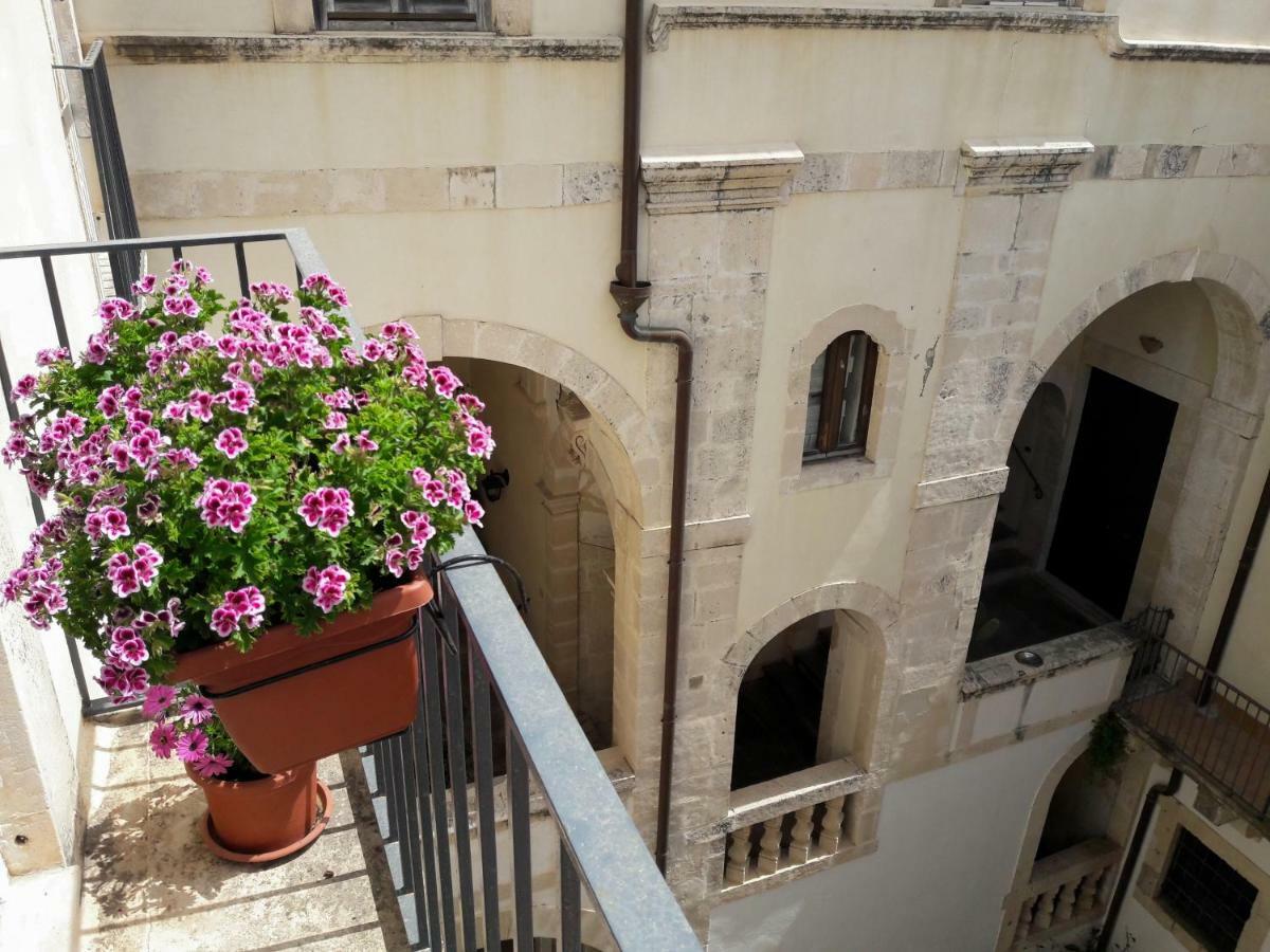 Incantevole Appartamento In Palazzo Storico Ortigia 锡拉库扎 外观 照片